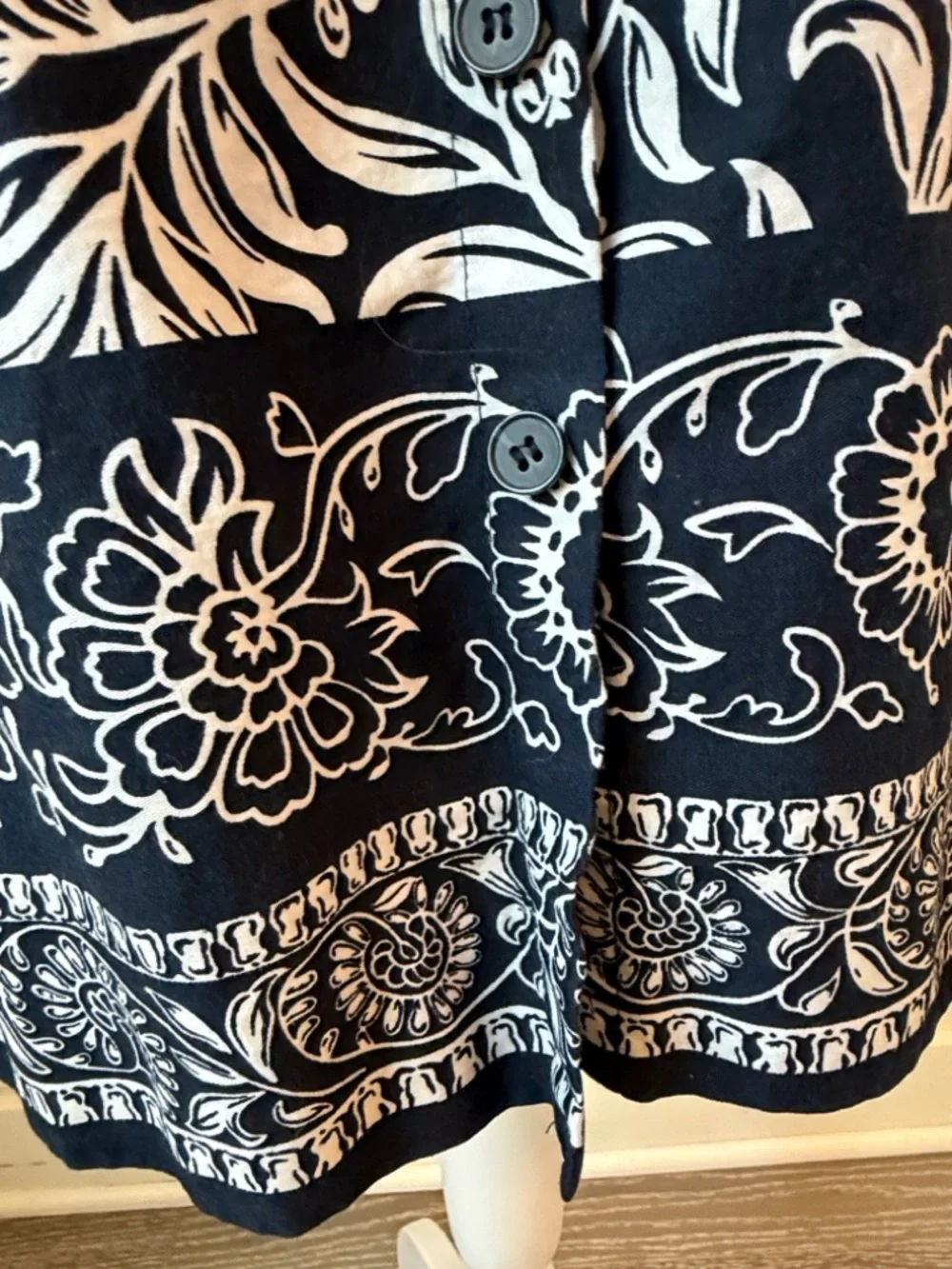 Sleeveless Navy & White Floral Shirt Dress with Tie Waist - Picture 3 of 8